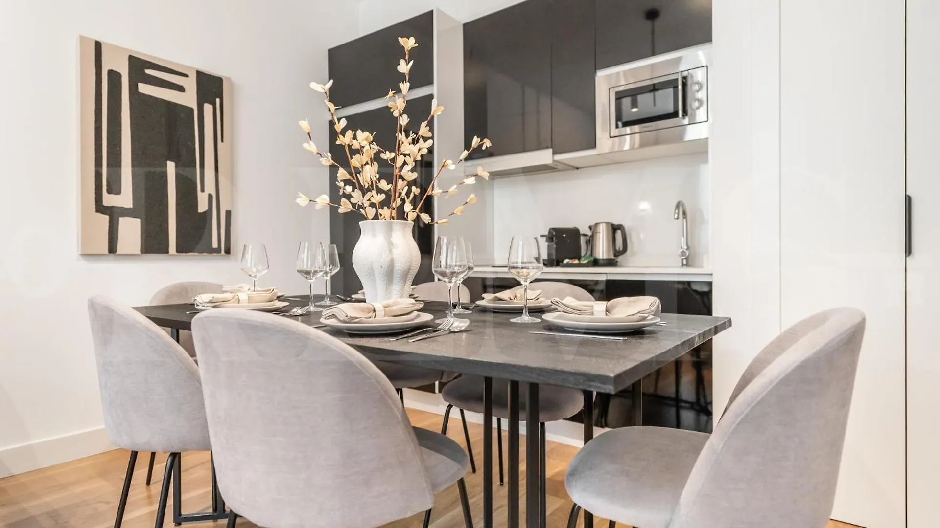 Central Apartment With Picasso Vibes By Rems 말라가 0*,  스페인