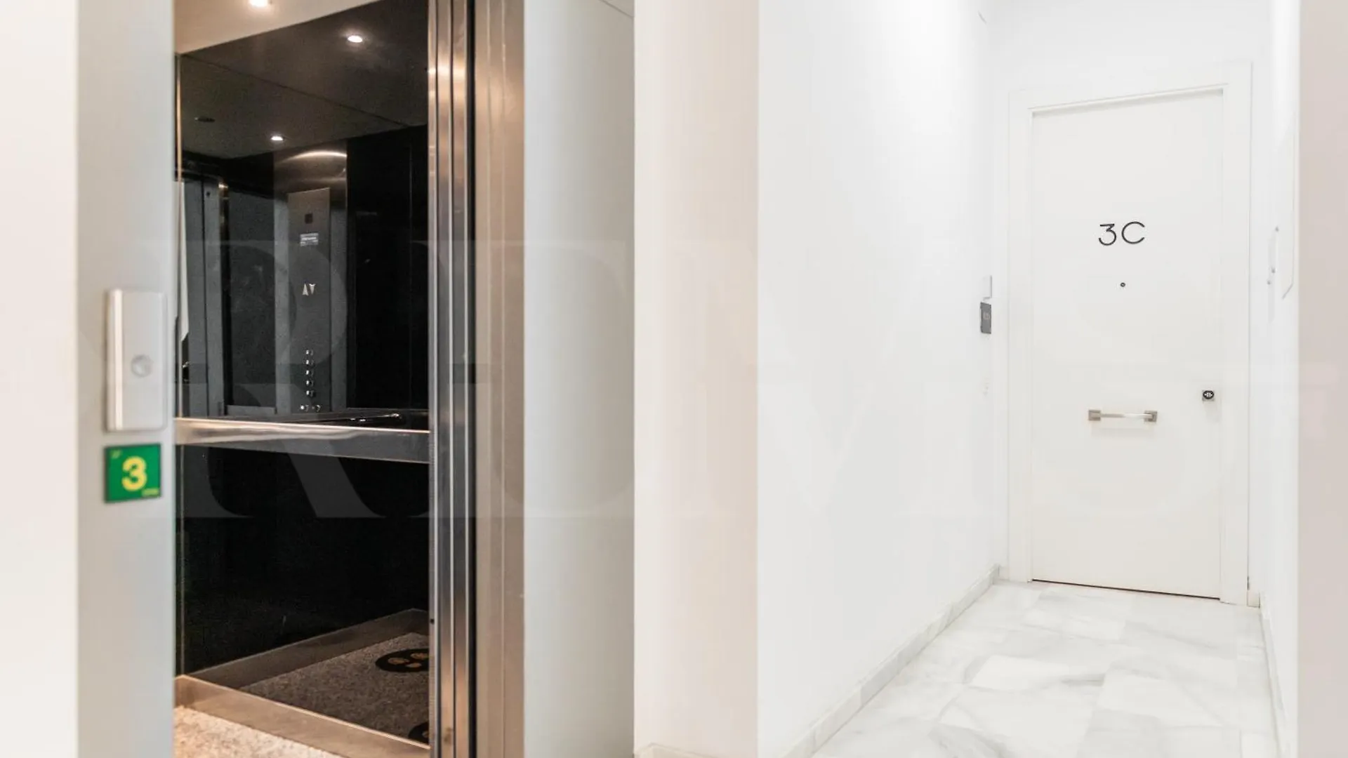 Central Apartment With Picasso Vibes By Rems 말라가